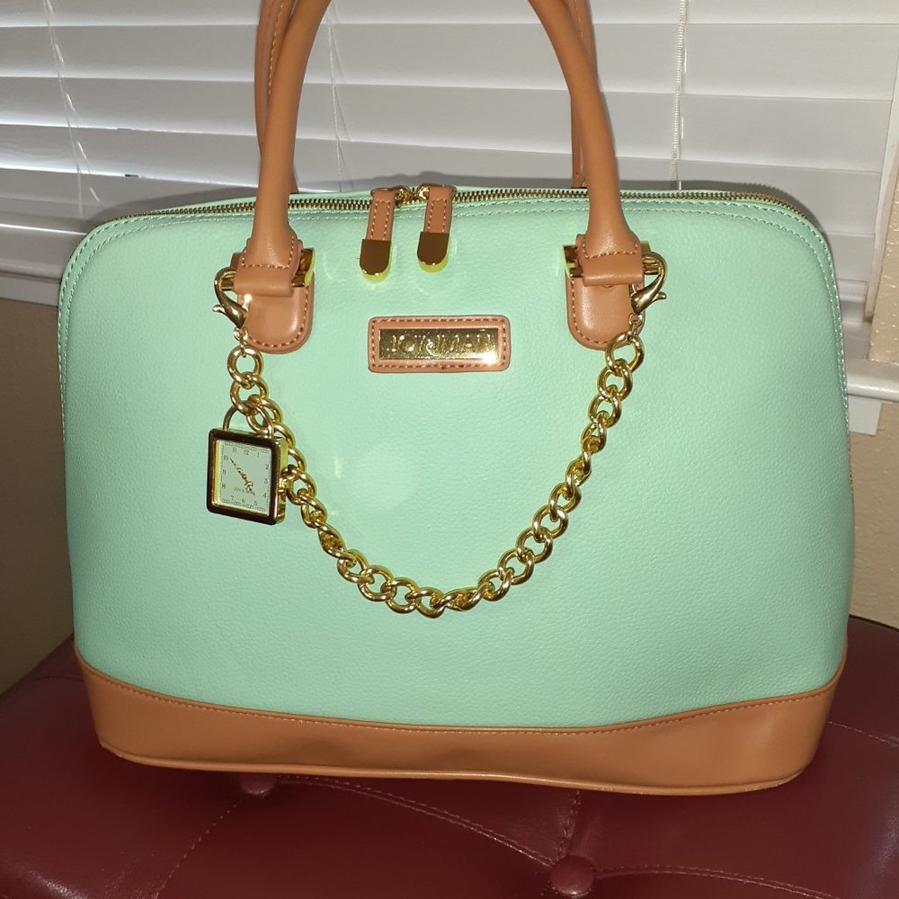 Pistachio LEATHER HANDBAG -JOY IMAN